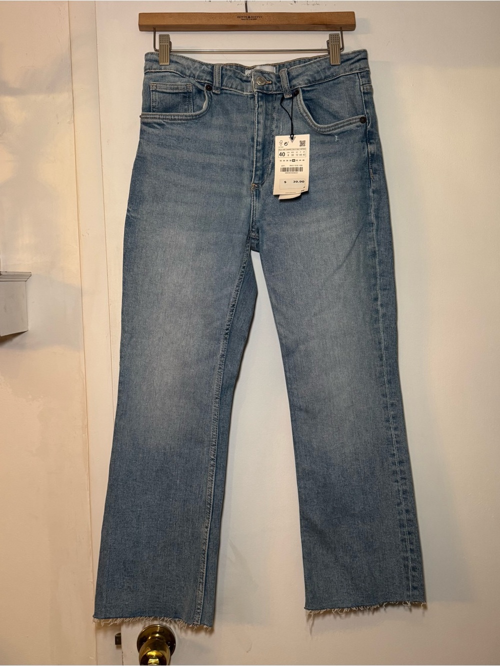 Zara Light Blue Straight Leg Women's Jeans